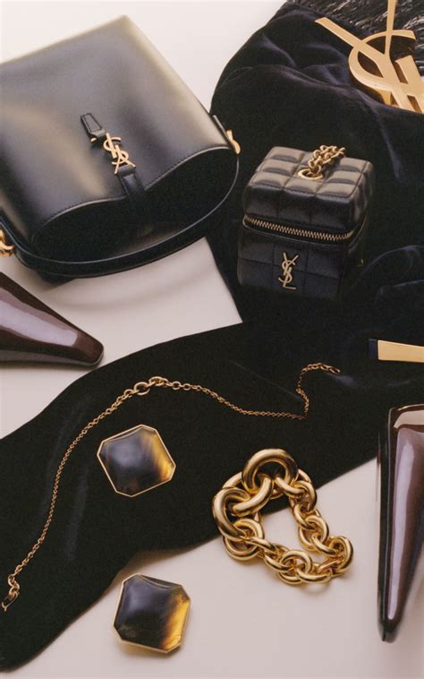 ysl bologma boutiquw|Saint Laurent Official Online Store .